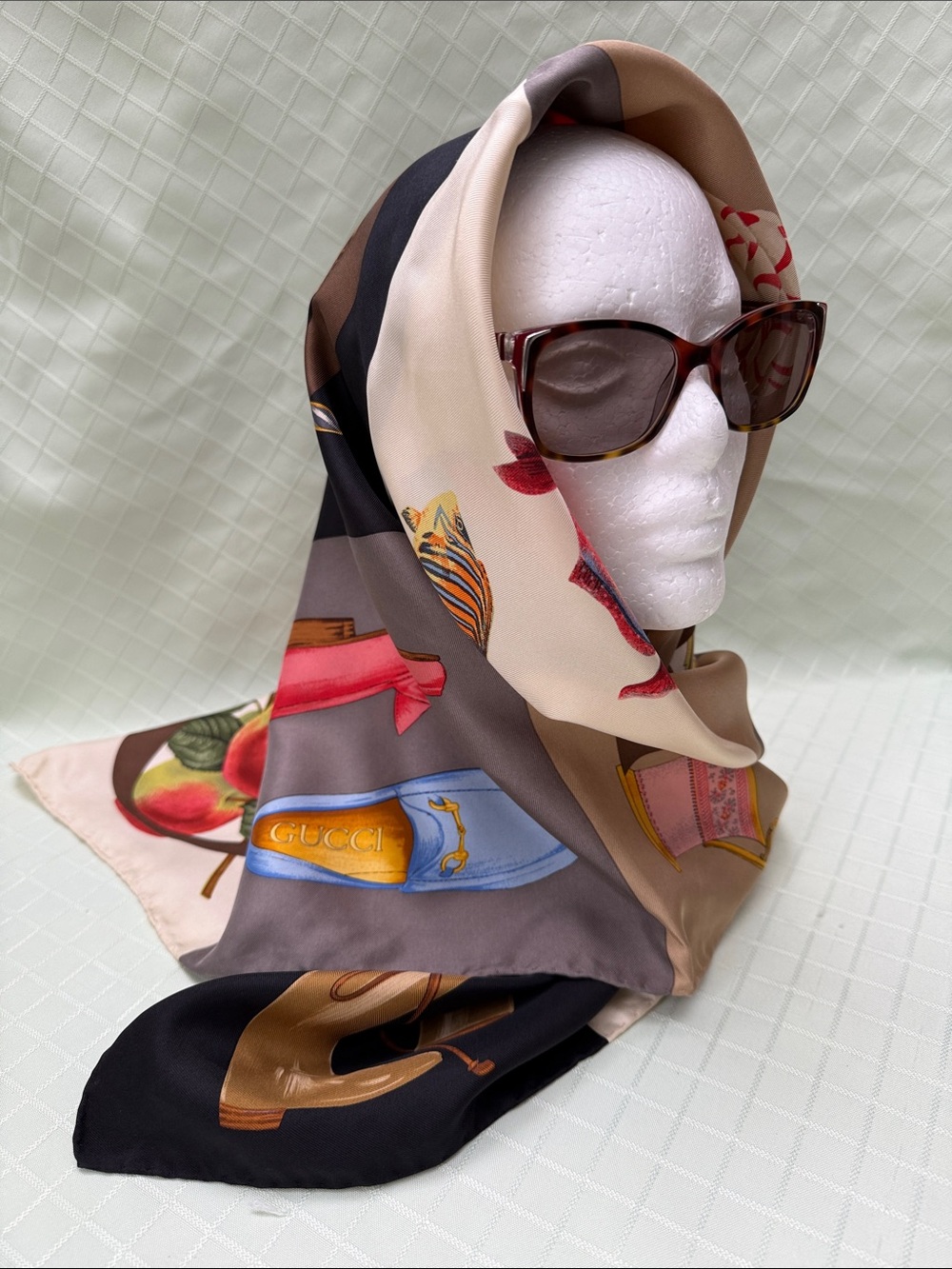 Gucci Vintage Multicolor Silk Scarf in Beige, Brown, Black, Red & Blue - Picture 3 of 14